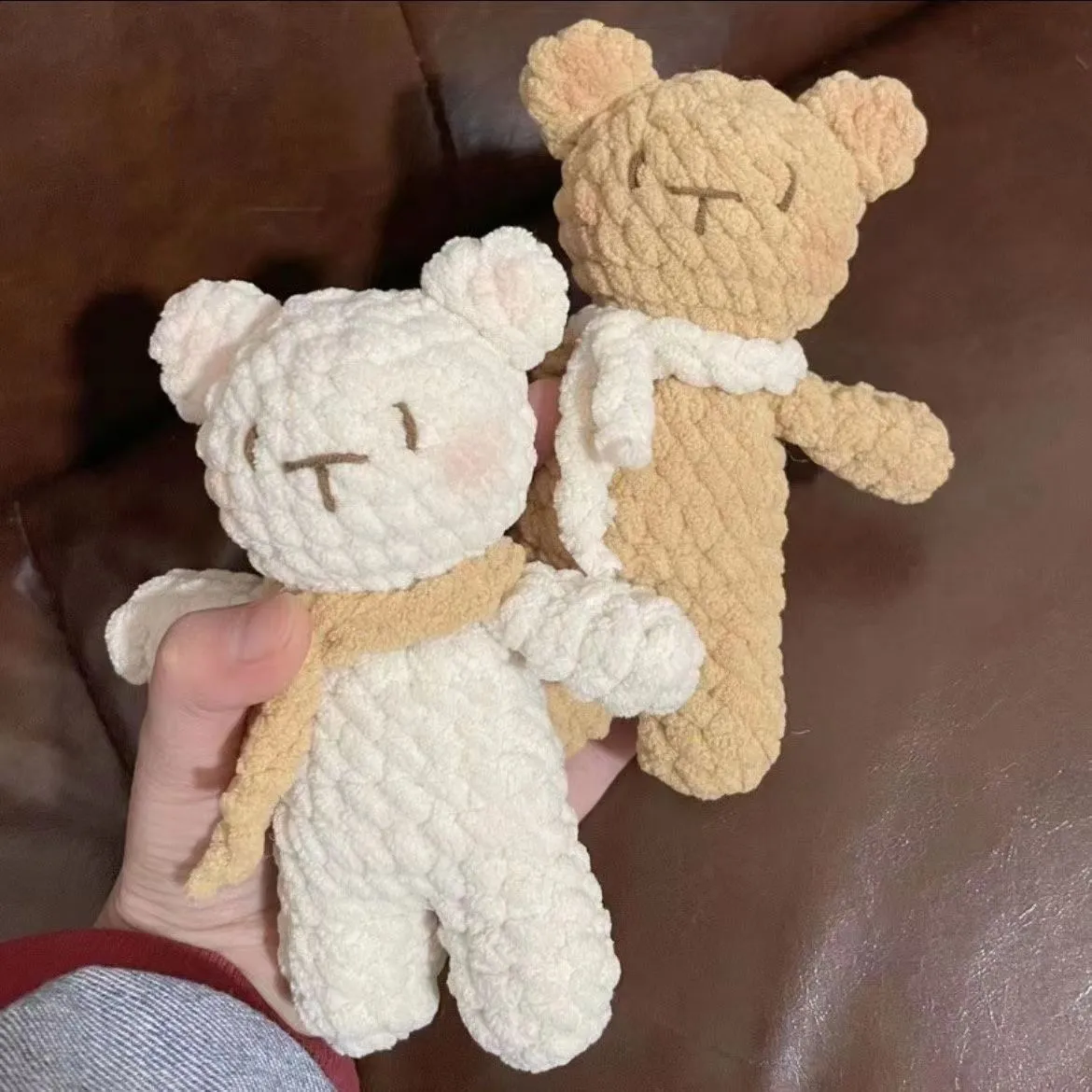 Cute Booty Bear Doll Crochet DIY Kit |2 Colors Available, With Video Tutorial product detail 3