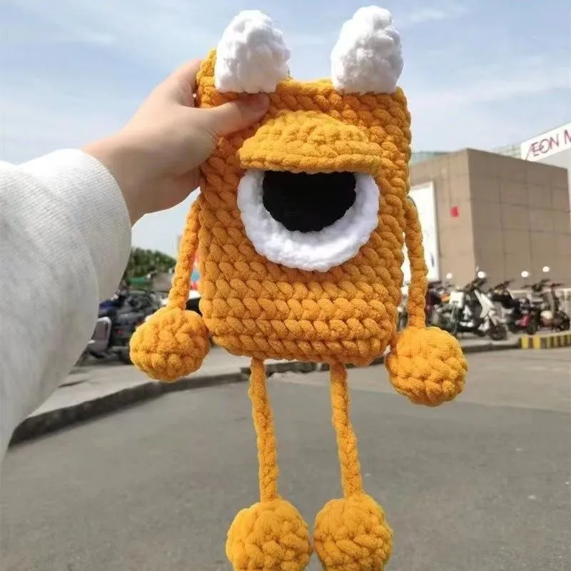 Cute Single-Eyed Creature Phone Pouch Chunky Yarn Crochet DIY Kit | All Tools Included, 5 Colors Available, With Video Tutorial product detail 3