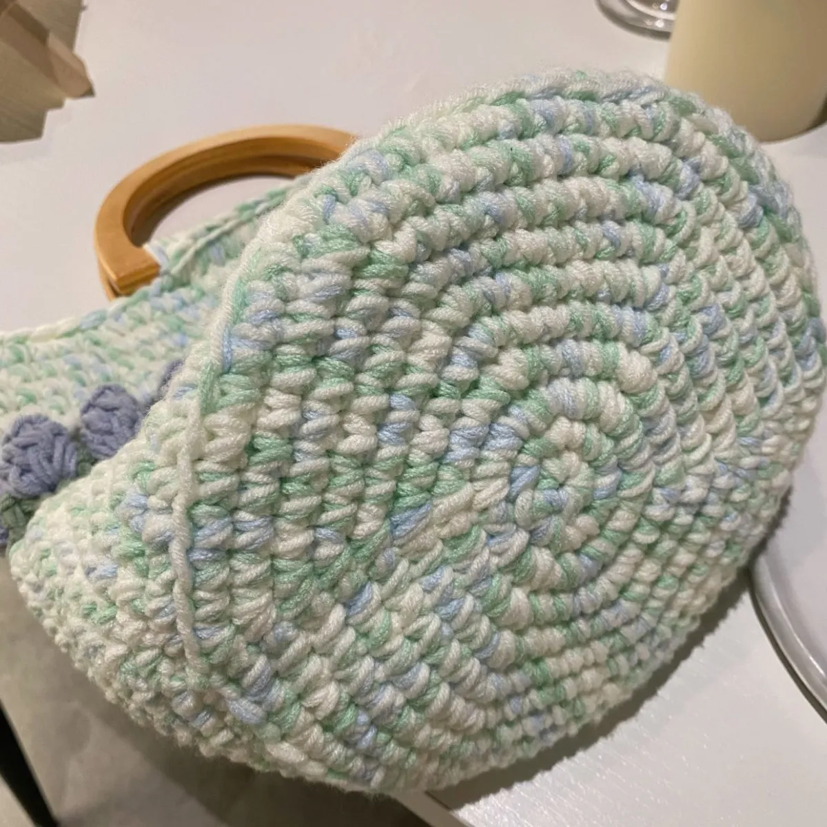 Gentle Tulip Flower Handbag Crochet DIY Kit | All Tools Included, 2 Colors Available, With Detailed Video Tutorial product detail 3